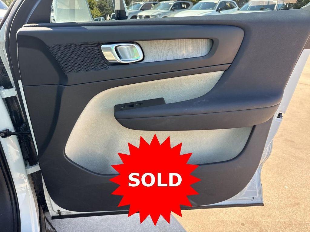 used 2023 Volvo XC40 car, priced at $31,777