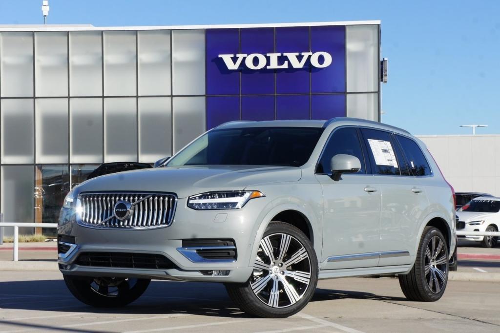 new 2024 Volvo XC90 car, priced at $65,543