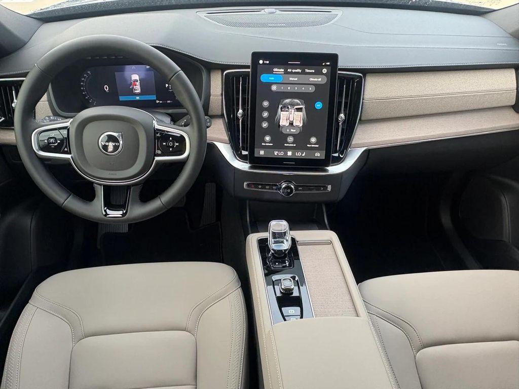 new 2026 Volvo XC90 car, priced at $71,825