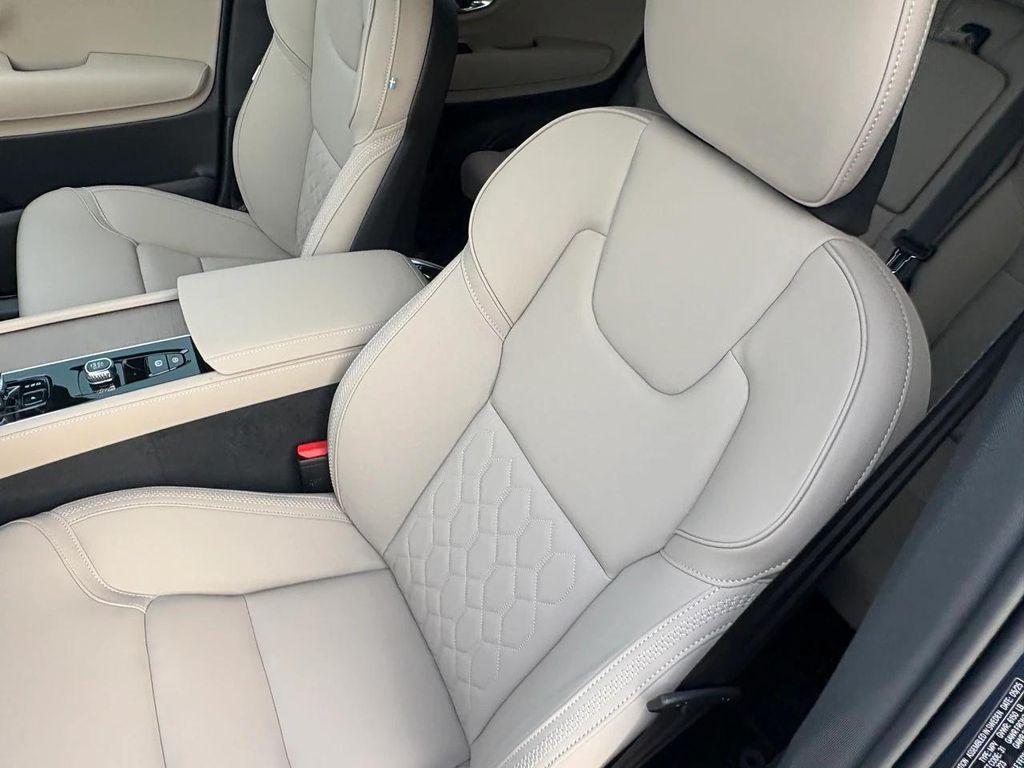 new 2026 Volvo XC90 car, priced at $71,825