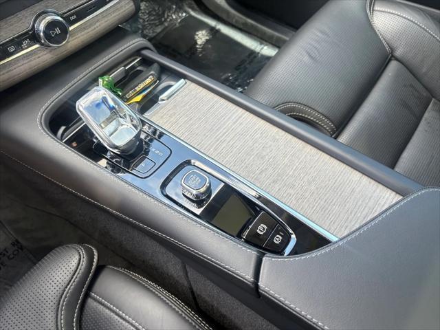 used 2023 Volvo XC90 car, priced at $48,540
