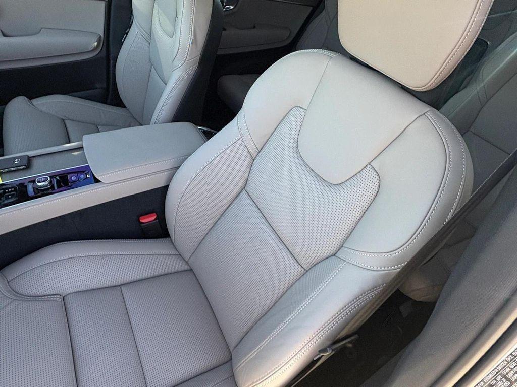new 2026 Volvo XC90 car, priced at $76,750