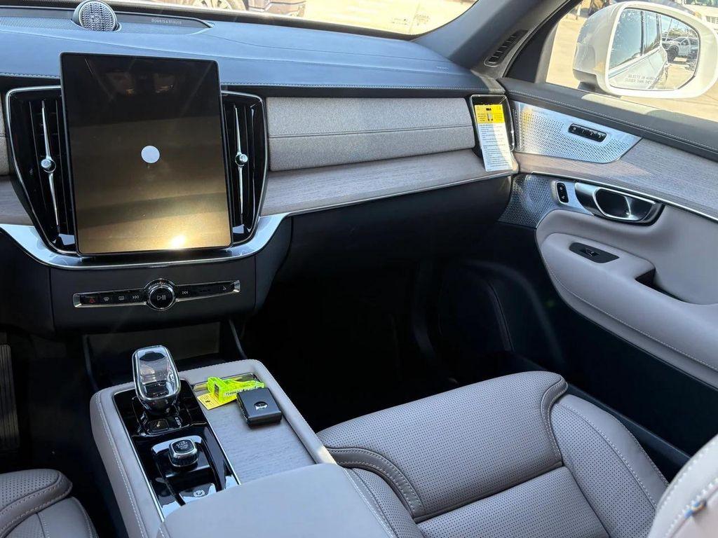 new 2026 Volvo XC90 car, priced at $76,750