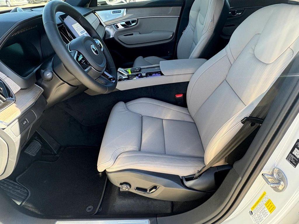 new 2026 Volvo XC90 car, priced at $76,750