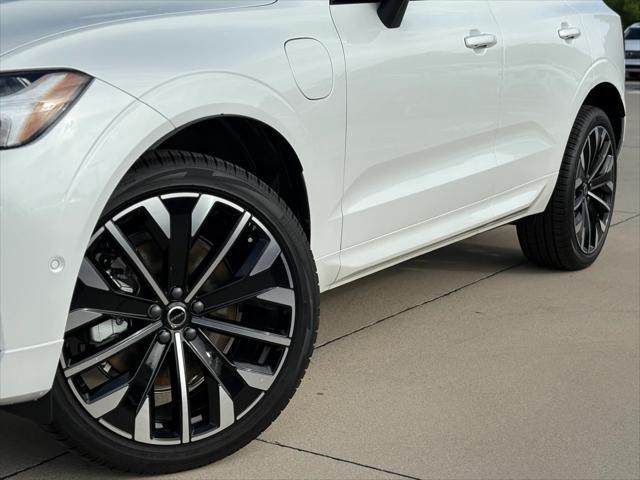 new 2026 Volvo XC60 Plug-In Hybrid car, priced at $75,235