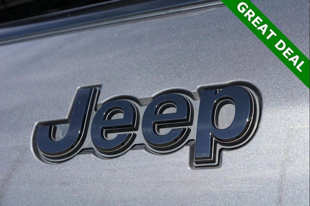 used 2025 Jeep Grand Cherokee L car, priced at $51,500