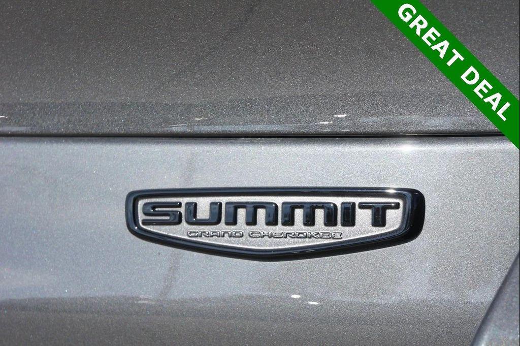 used 2025 Jeep Grand Cherokee L car, priced at $51,500