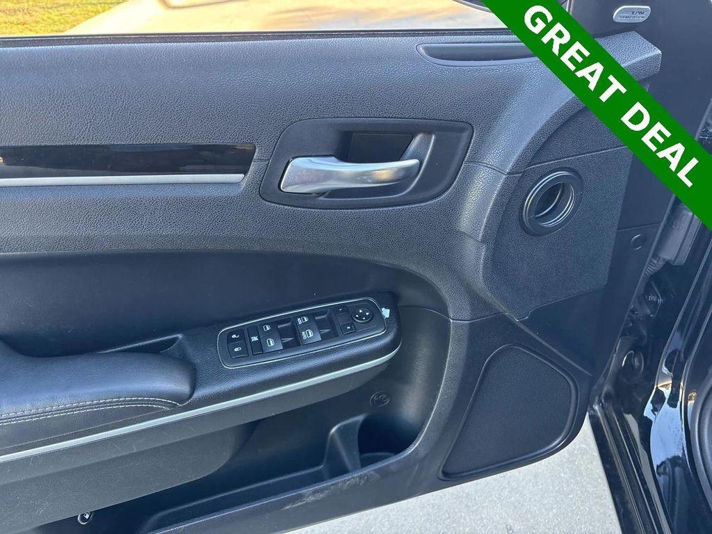 used 2022 Chrysler 300 car, priced at $28,800