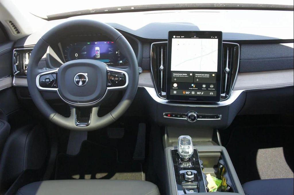 new 2025 Volvo XC90 car, priced at $60,495