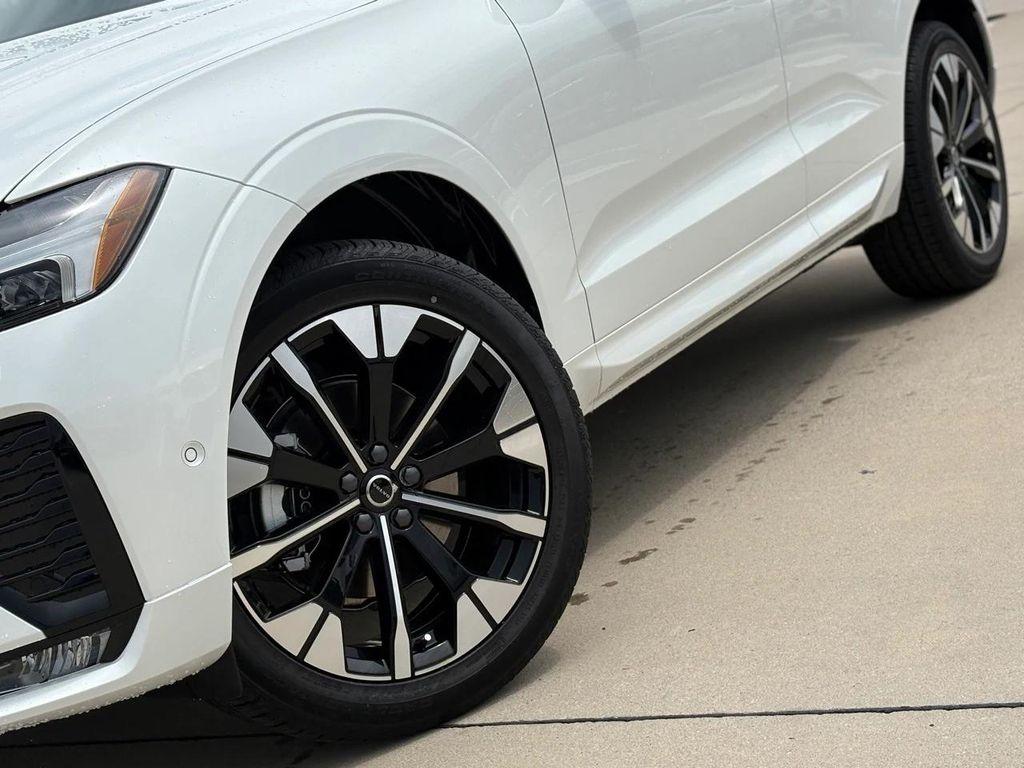 new 2026 Volvo XC60 car, priced at $57,985