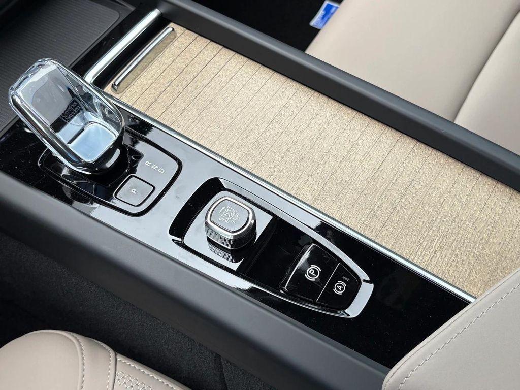 new 2026 Volvo XC60 car, priced at $57,985