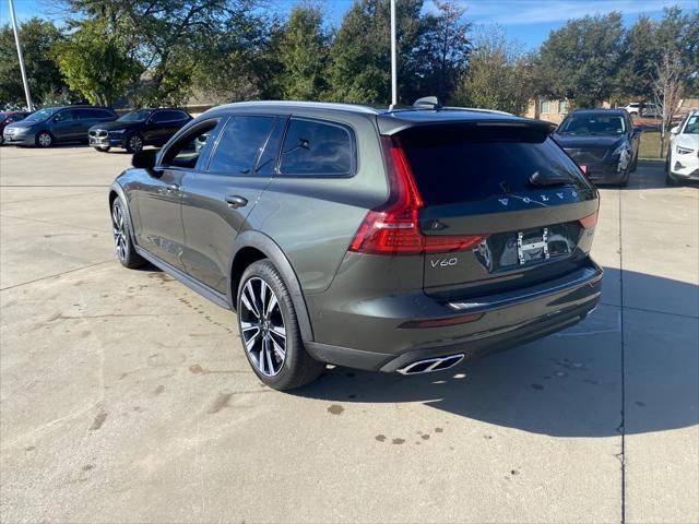 used 2021 Volvo V60 Cross Country car, priced at $33,409