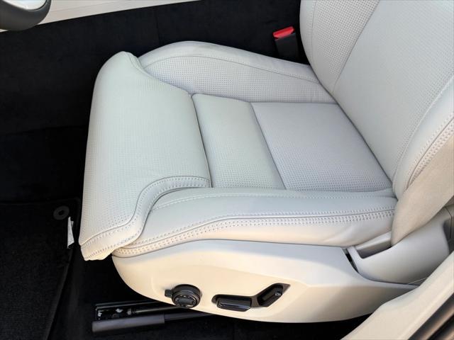 new 2025 Volvo XC60 car, priced at $61,335
