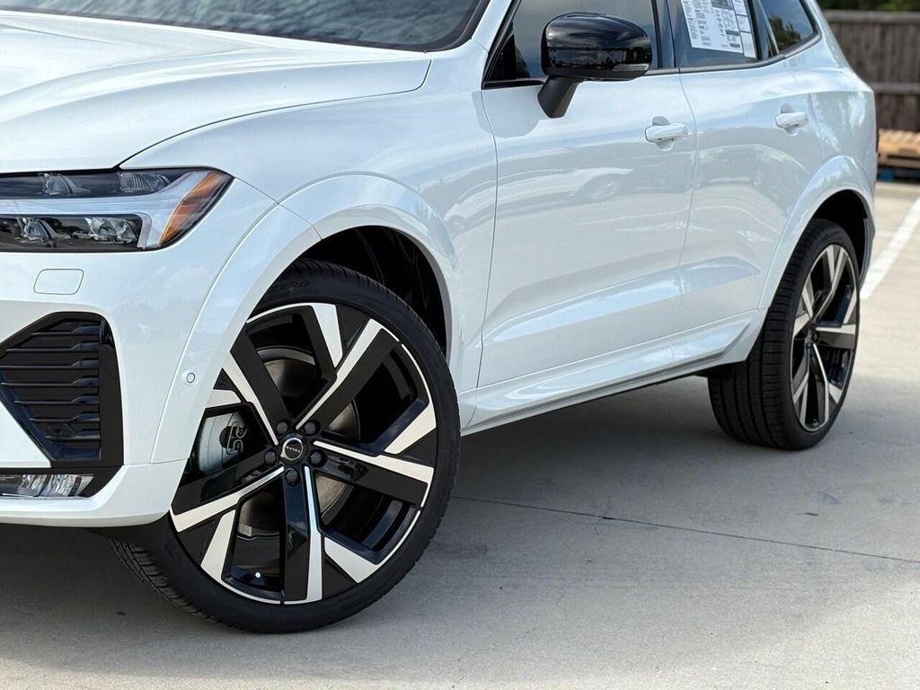 new 2026 Volvo XC60 car, priced at $66,930