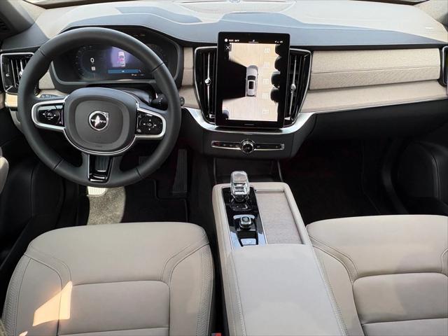 new 2025 Volvo XC90 car, priced at $65,555