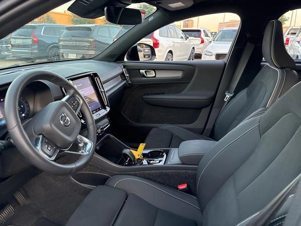 used 2025 Volvo XC40 car, priced at $37,999