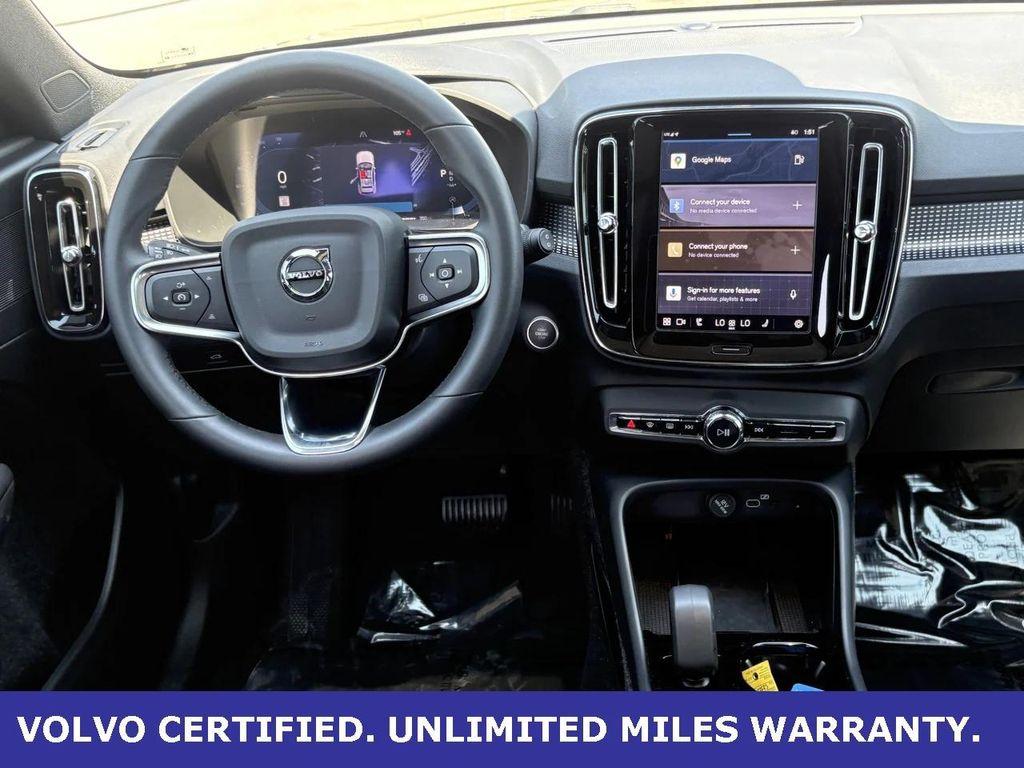 used 2025 Volvo XC40 car, priced at $34,900