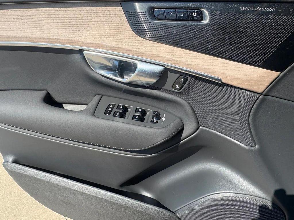 new 2026 Volvo XC90 Plug-In Hybrid car, priced at $81,875