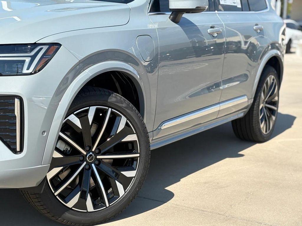 new 2026 Volvo XC90 Plug-In Hybrid car, priced at $81,875