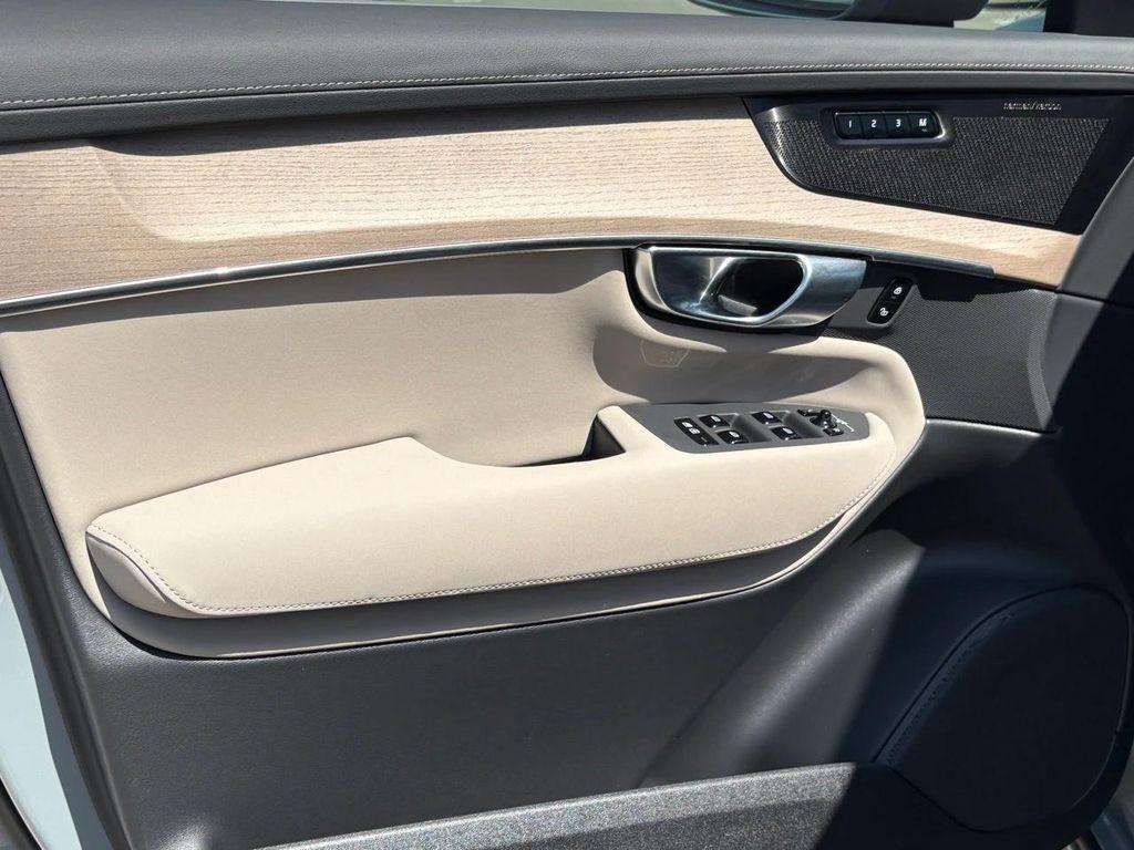 new 2025 Volvo XC90 Plug-In Hybrid car, priced at $78,805