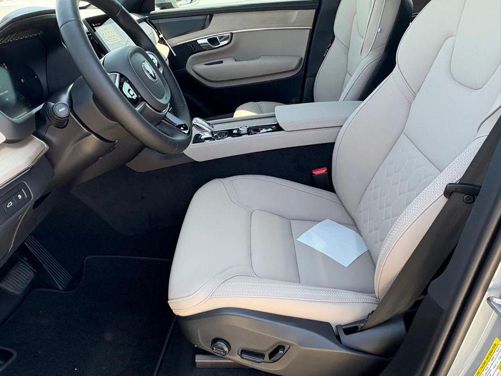new 2025 Volvo XC90 Plug-In Hybrid car, priced at $78,805