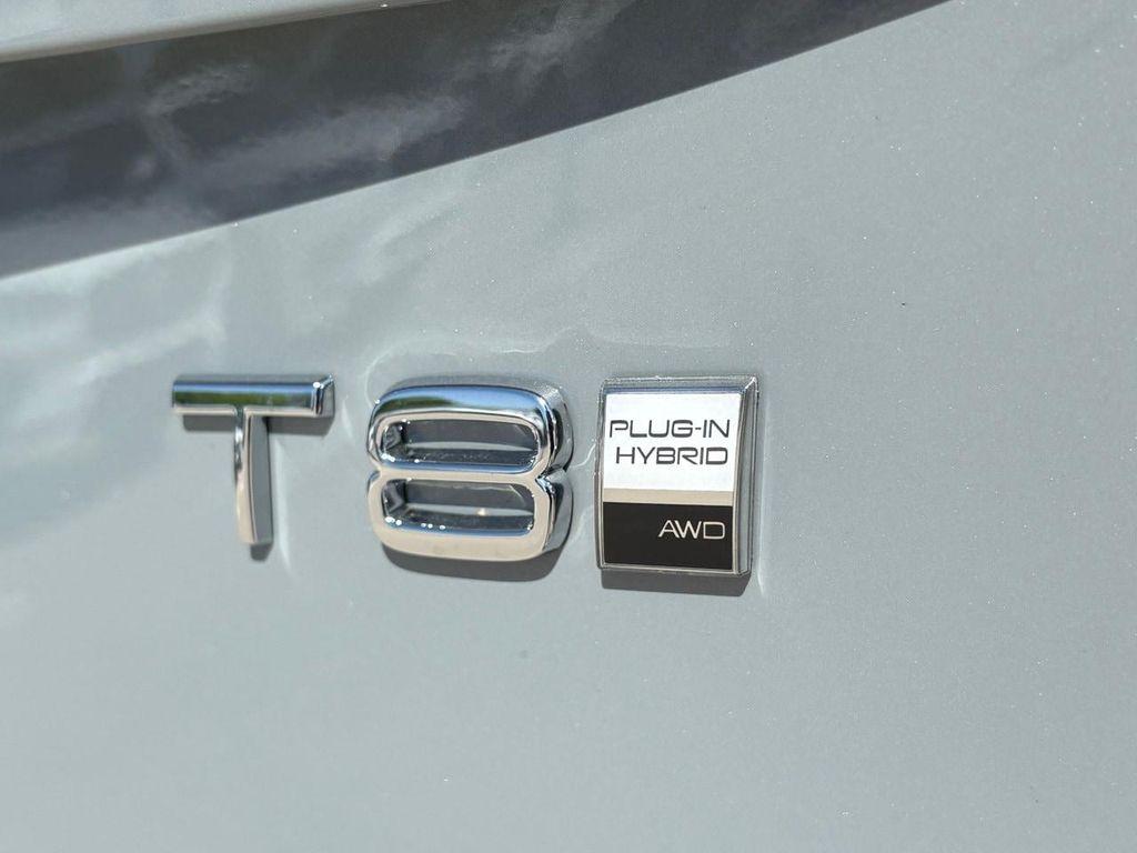 new 2025 Volvo XC90 Plug-In Hybrid car, priced at $78,805