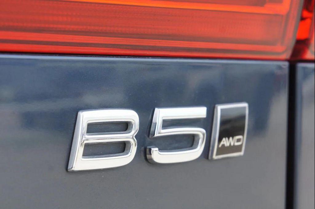 used 2024 Volvo XC60 car, priced at $39,700