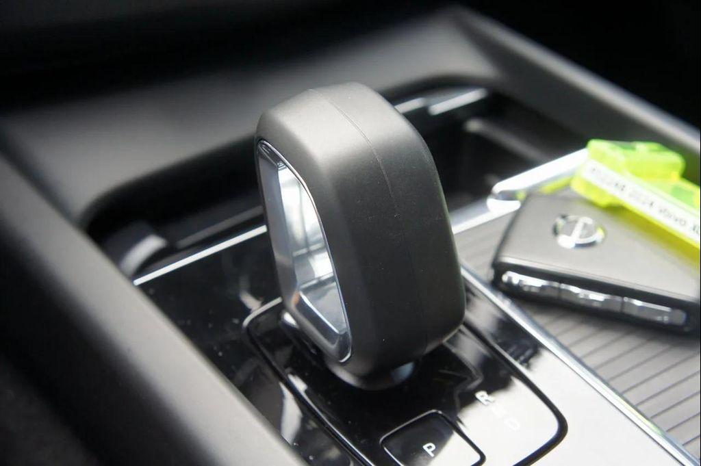 used 2024 Volvo XC60 car, priced at $39,700