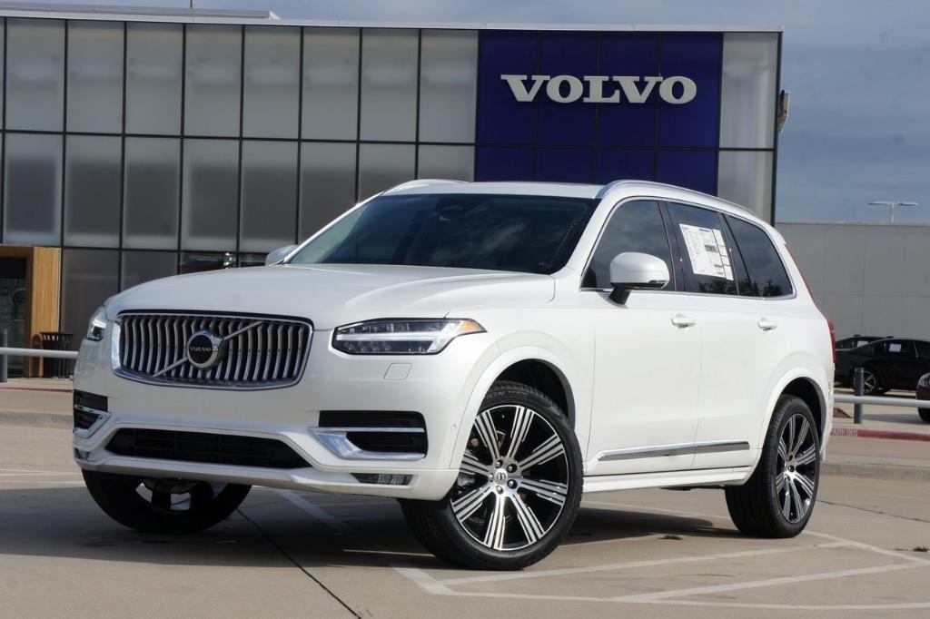 new 2024 Volvo XC90 car, priced at $63,982