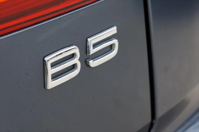 used 2022 Volvo XC60 car, priced at $42,558