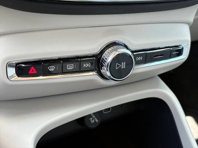 new 2026 Volvo XC40 car, priced at $48,350