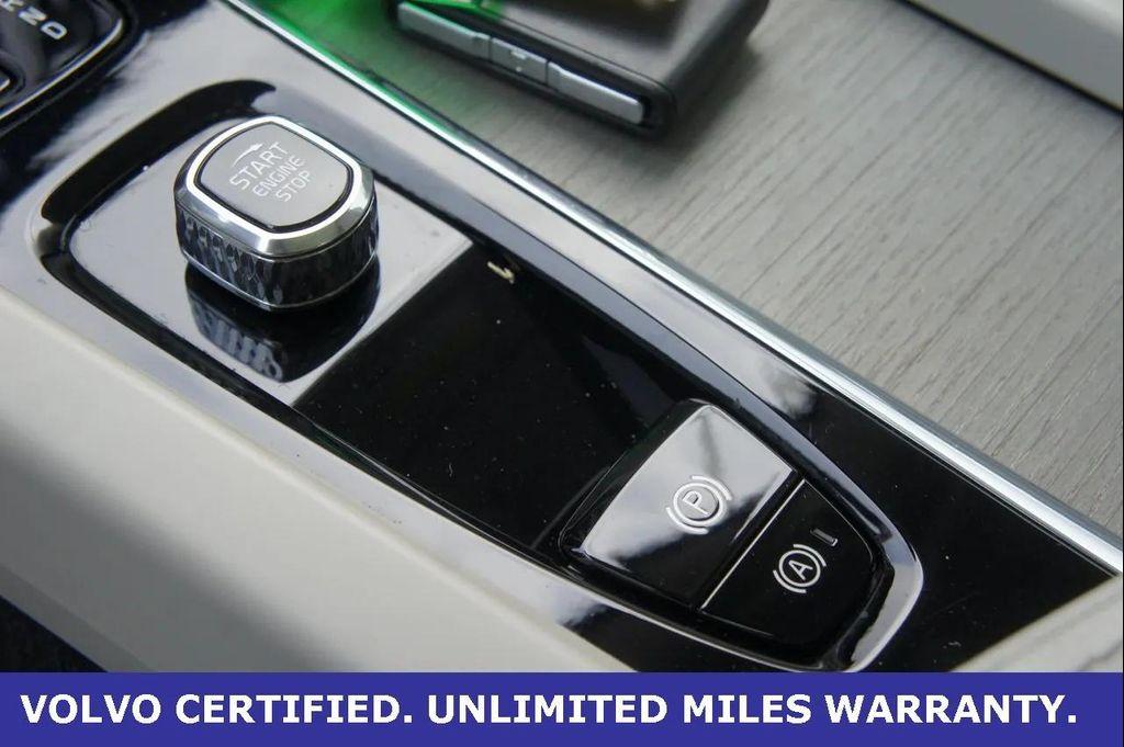 used 2023 Volvo XC60 car, priced at $31,000