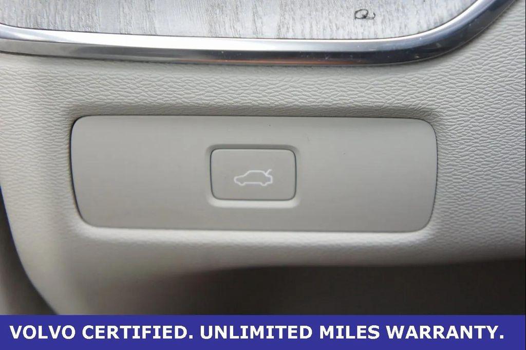 used 2023 Volvo XC60 car, priced at $31,000