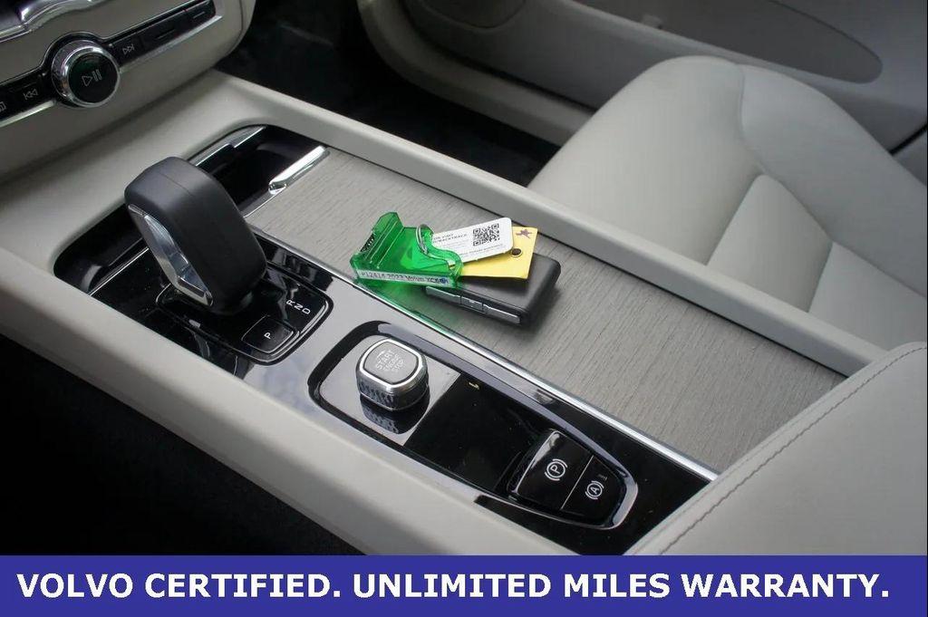 used 2023 Volvo XC60 car, priced at $31,000
