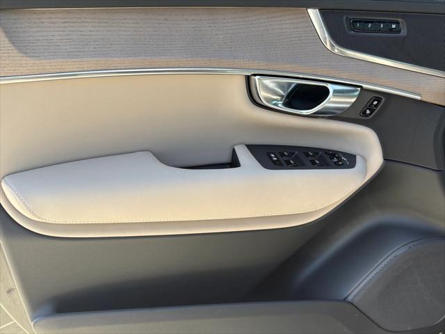 new 2025 Volvo XC90 Plug-In Hybrid car, priced at $75,485