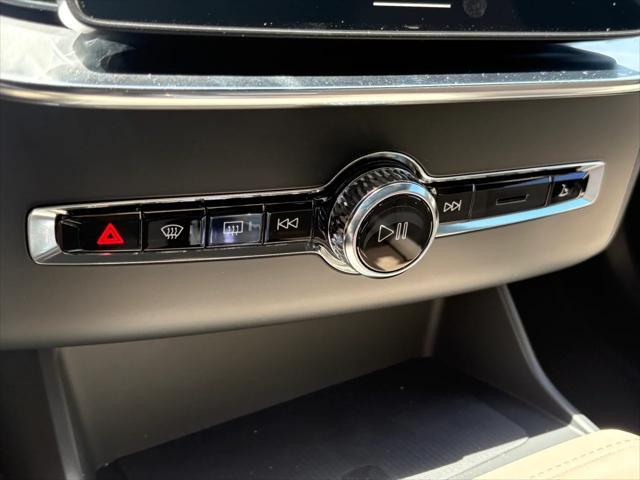new 2025 Volvo XC90 Plug-In Hybrid car, priced at $75,485