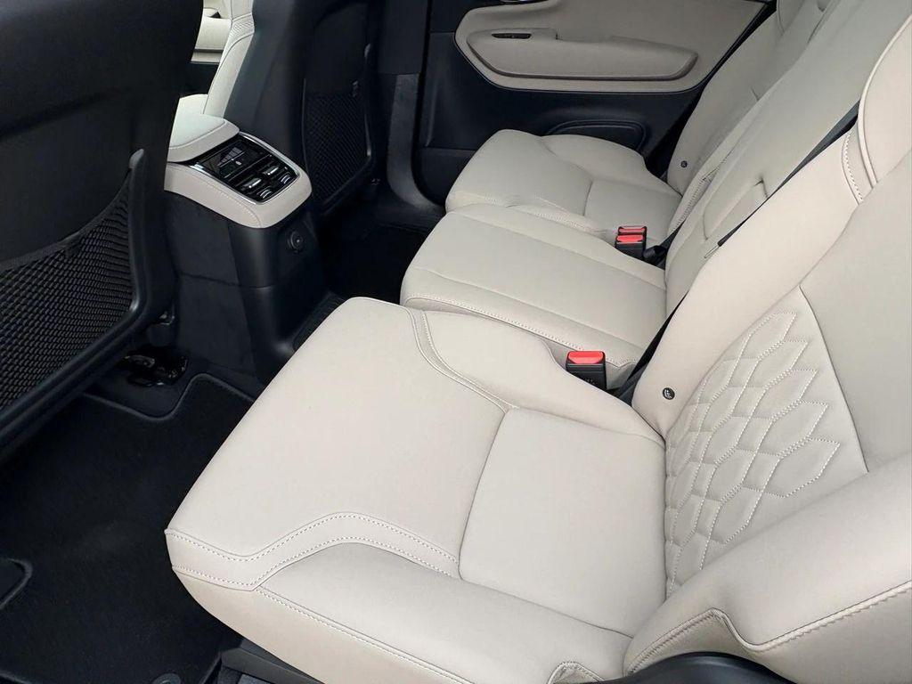 new 2025 Volvo XC90 Plug-In Hybrid car, priced at $75,485