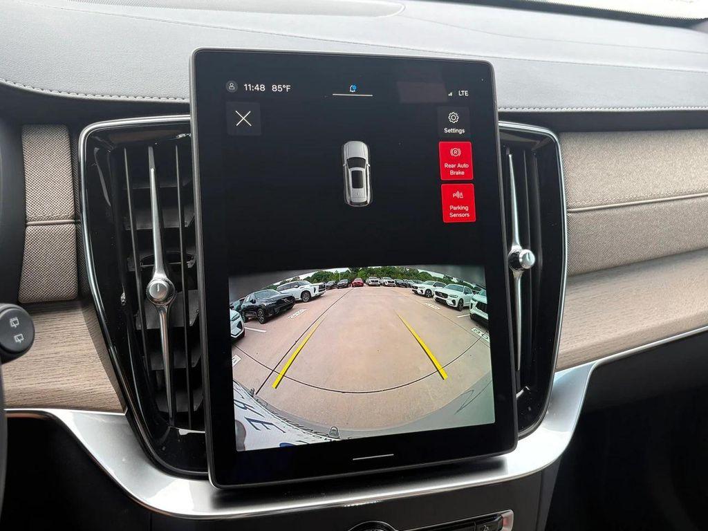 new 2025 Volvo XC90 Plug-In Hybrid car, priced at $75,485