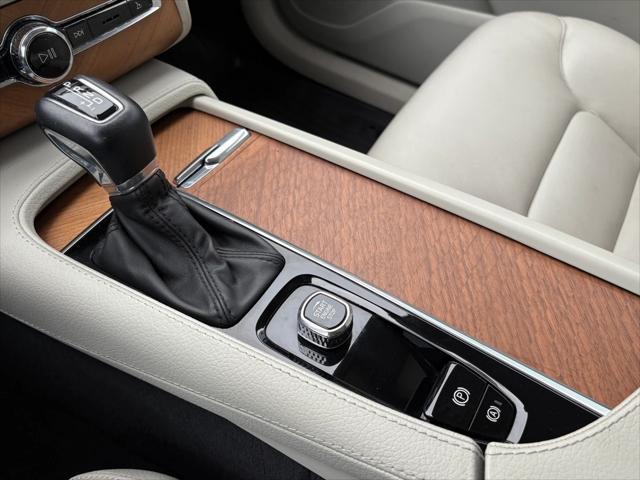 used 2022 Volvo XC90 car, priced at $45,716
