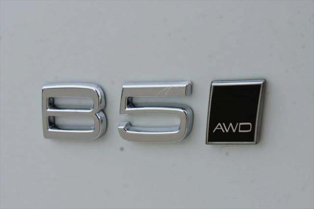 new 2025 Volvo XC40 car, priced at $51,785