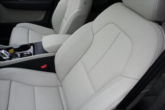 new 2025 Volvo XC40 car, priced at $51,785