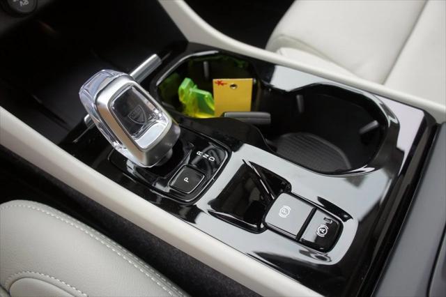 new 2025 Volvo XC40 car, priced at $51,785