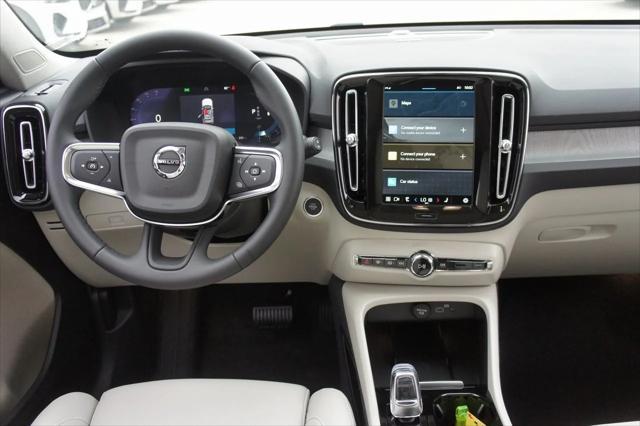 new 2025 Volvo XC40 car, priced at $51,785