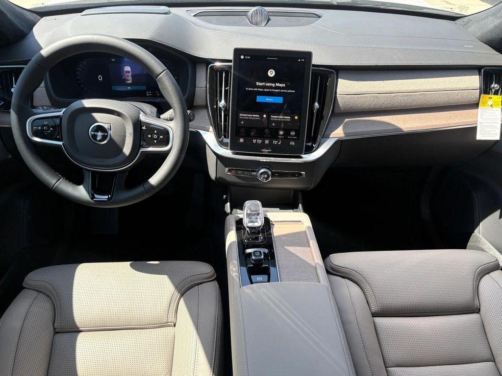 new 2026 Volvo XC90 Plug-In Hybrid car, priced at $93,695