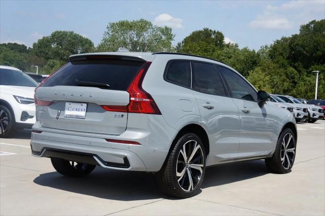 new 2025 Volvo XC60 car, priced at $60,660