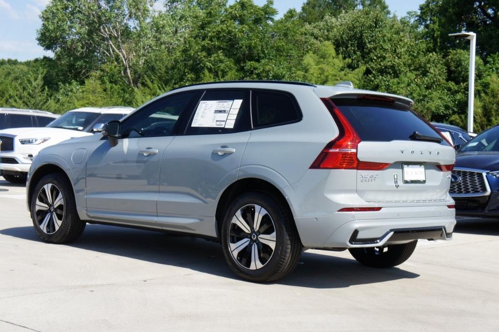 new 2025 Volvo XC60 Plug-In Hybrid car, priced at $65,435