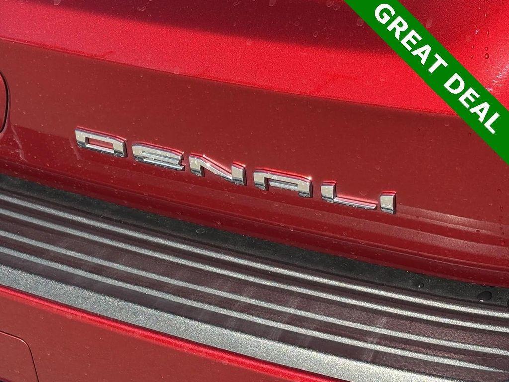 used 2024 GMC Yukon car, priced at $83,900