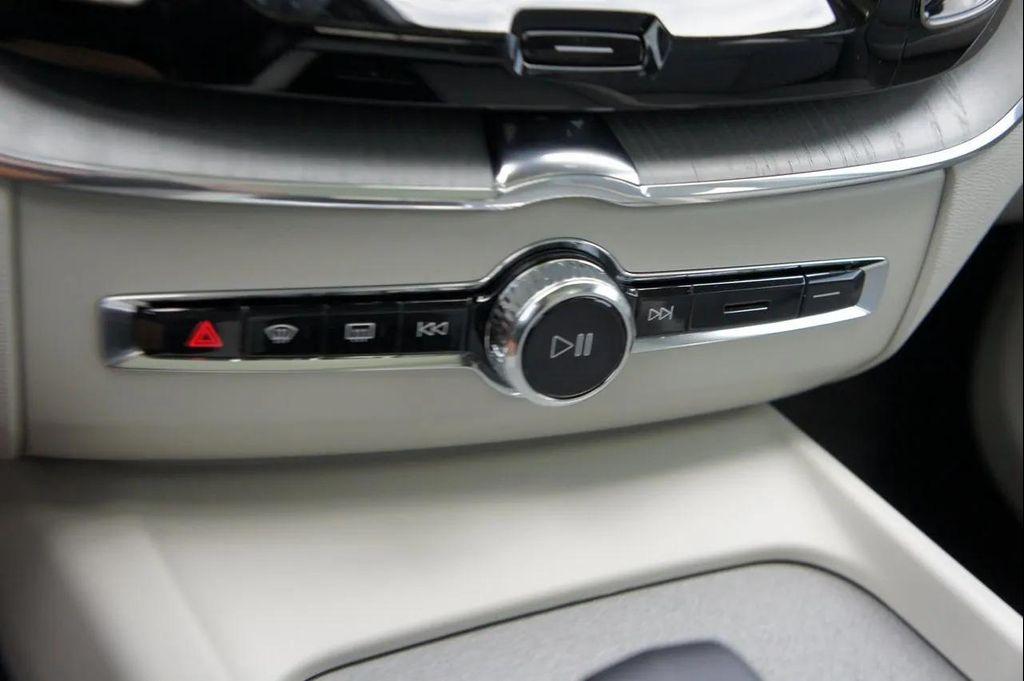 new 2025 Volvo XC60 Plug-In Hybrid car, priced at $65,510