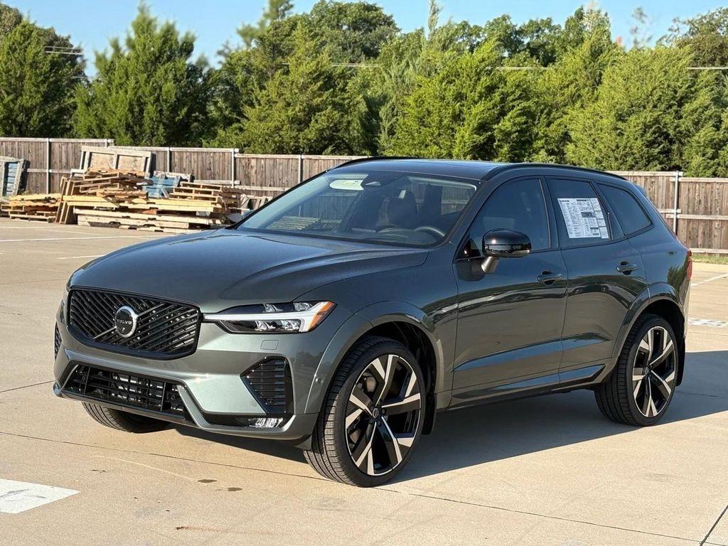 new 2026 Volvo XC60 car, priced at $72,175