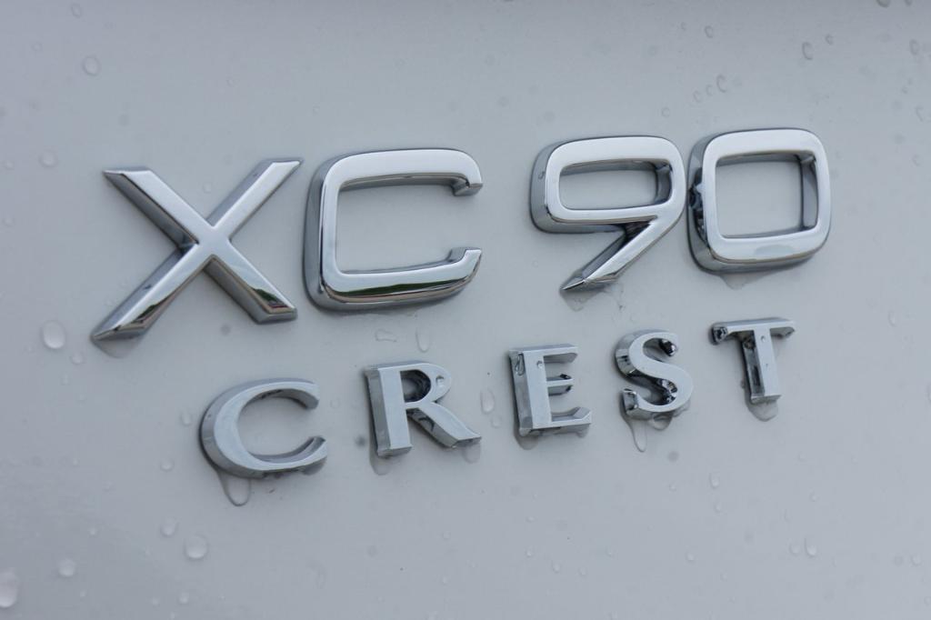 new 2025 Volvo XC90 car, priced at $68,560